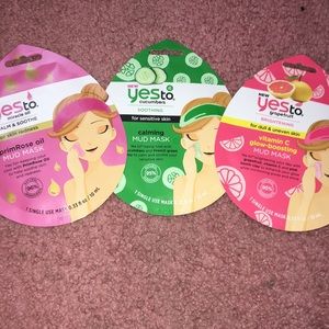 3 brand new yes to face masks